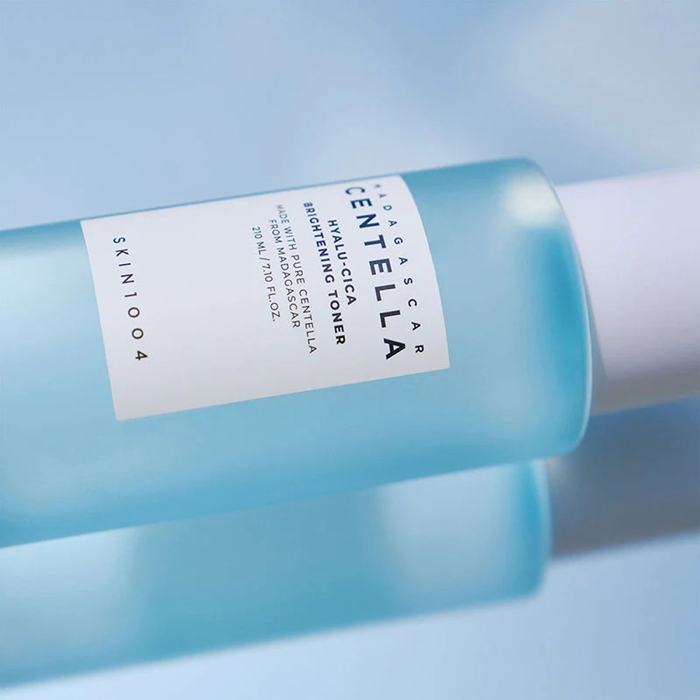 Skin1004 Madagascar Centella Hyalucica Brightening Toner 210ml